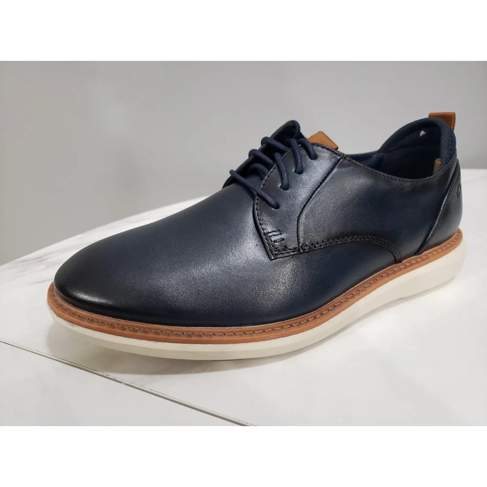 NEW NO BOX‎ - SIZE 8 WIDE Clarks Men's Brantin Plain Navy Leather 26179385 Shoes